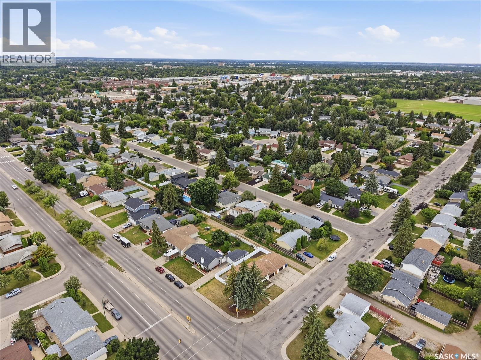 702 McKercher DRIVE - 63