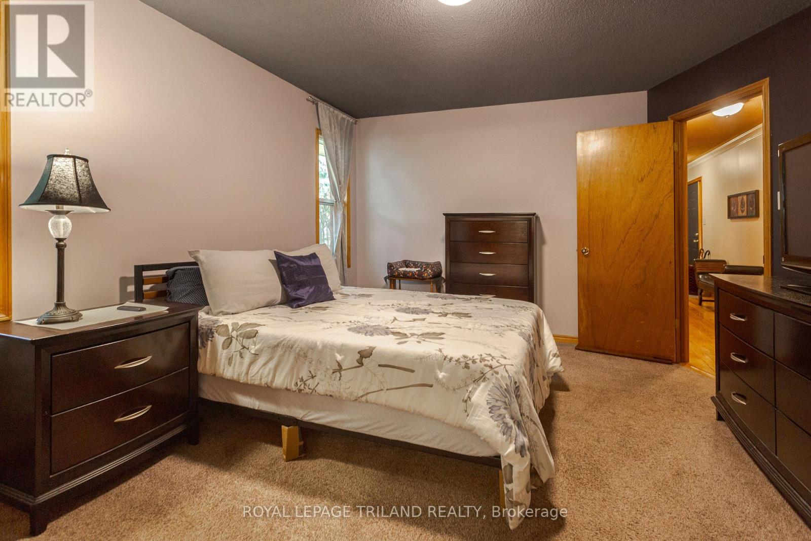 419 MCNAY PLACE - Image 13