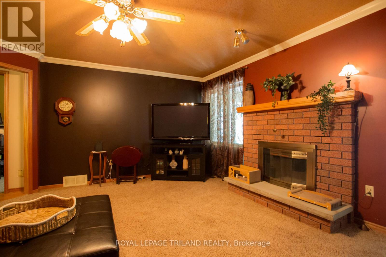 419 MCNAY PLACE - Image 24