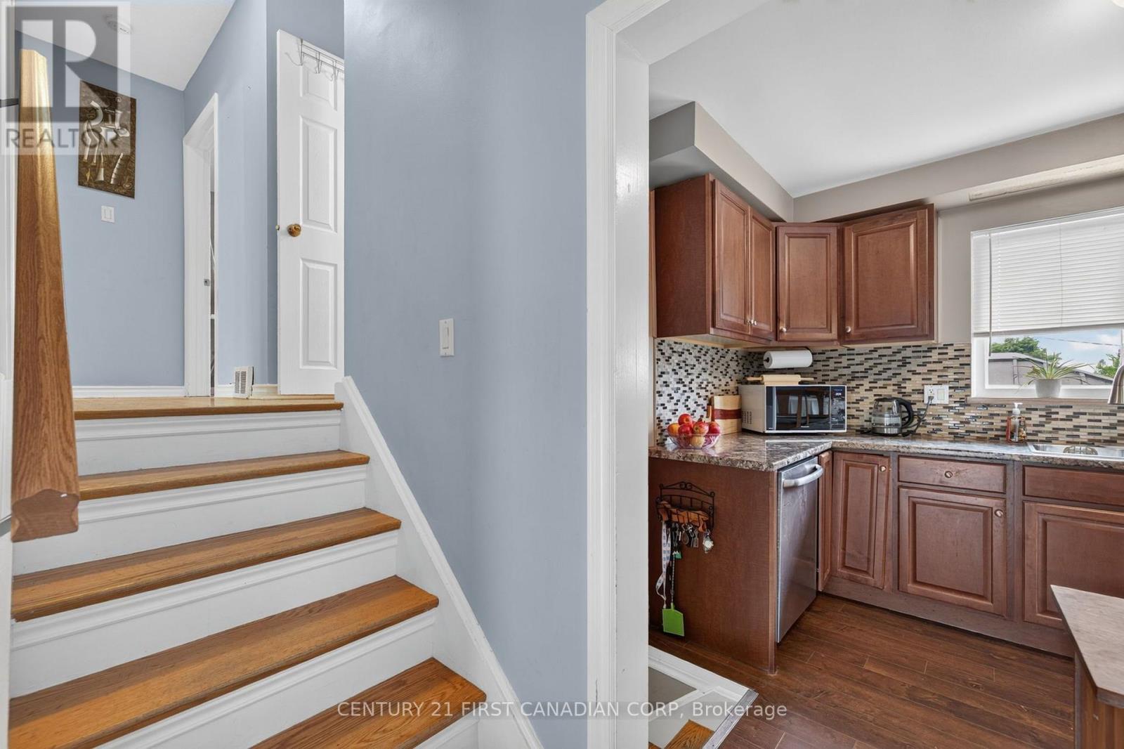285 PANORMA CRESCENT - Image 12