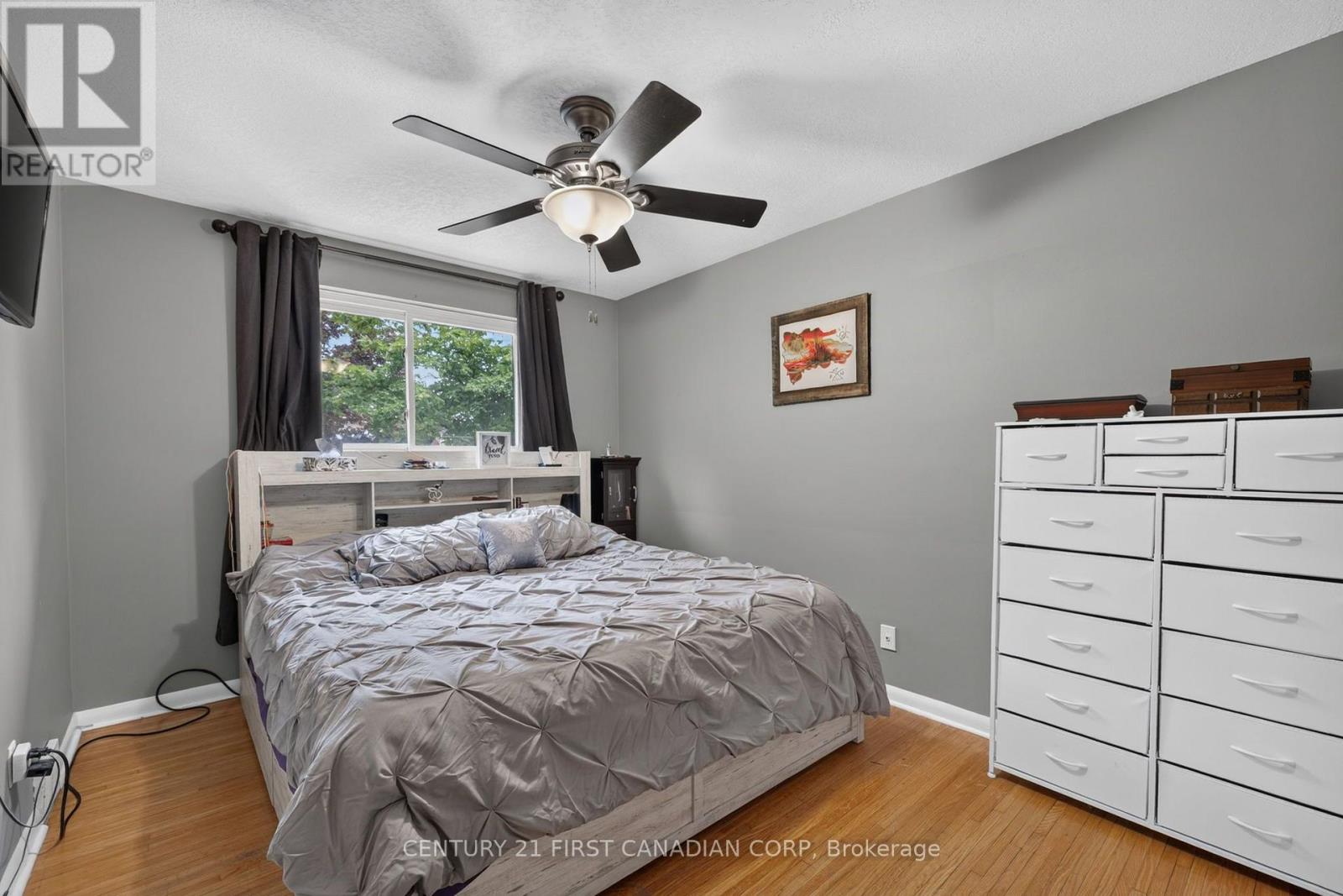 285 PANORMA CRESCENT - 21