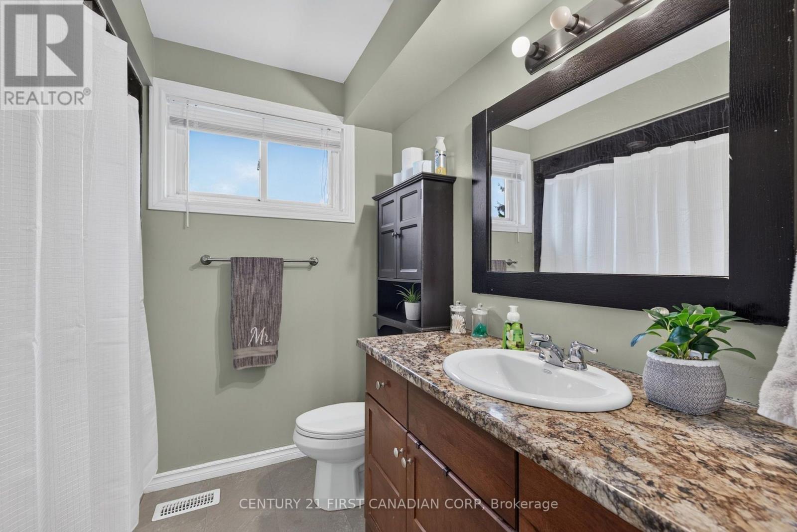 285 PANORMA CRESCENT - Image 27