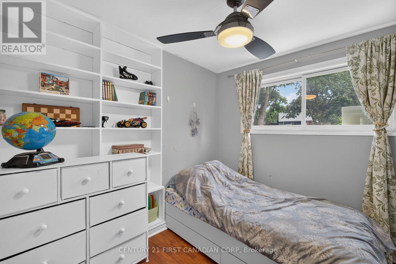 285 PANORMA CRESCENT - 30