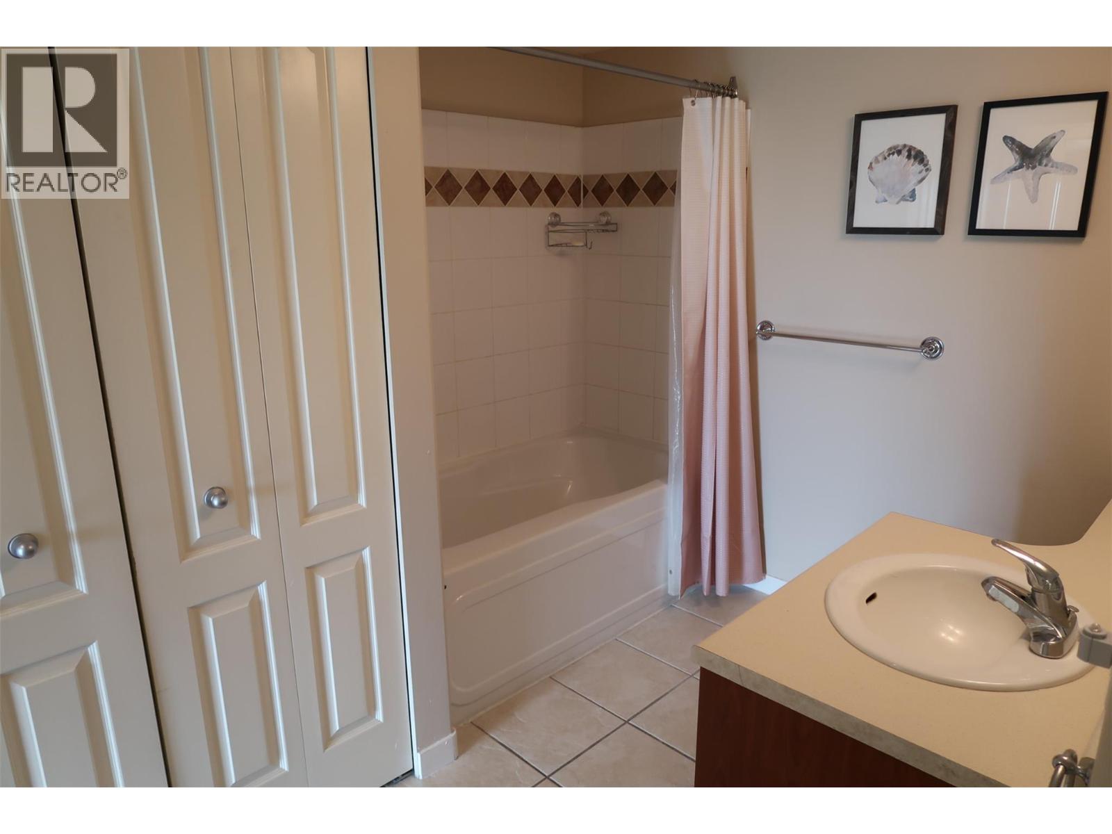 #404 7600 COTTONWOOD Drive - 11