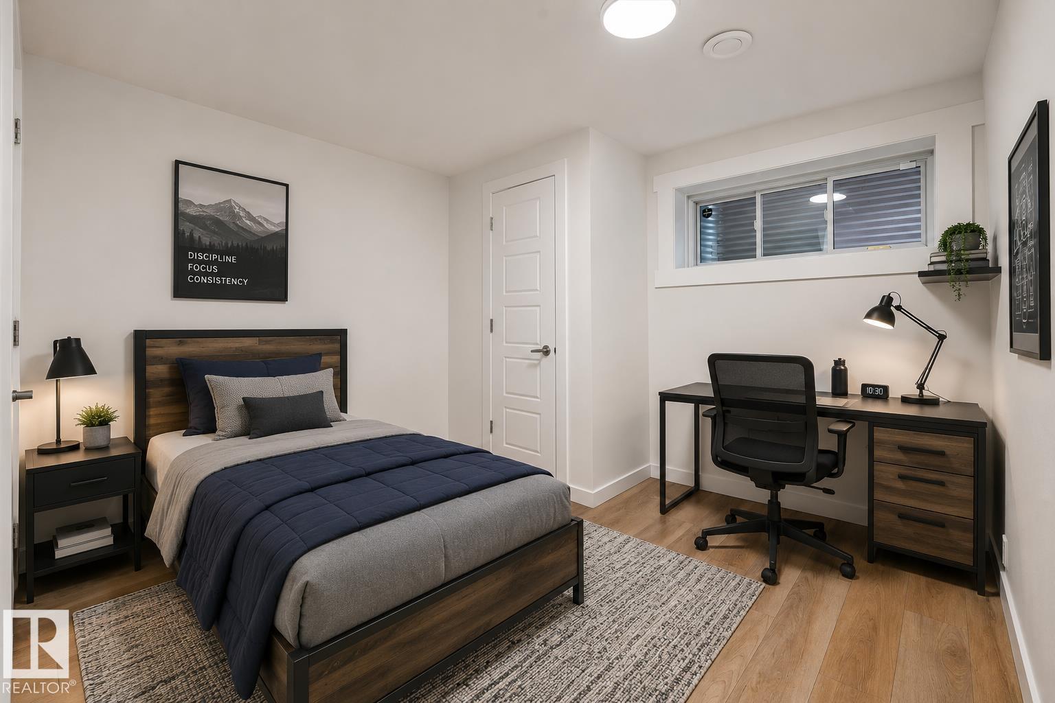 15832 11 AV SW - Image 42