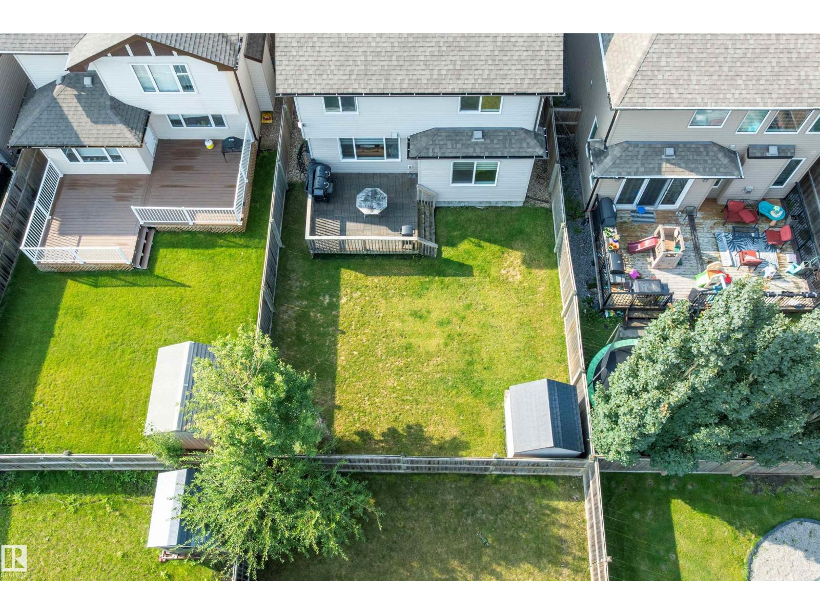 15832 11 AV SW - 57