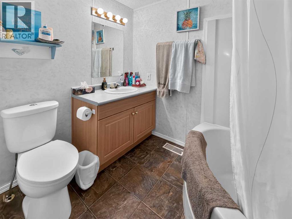 10714 100 Avenue - Photo 19