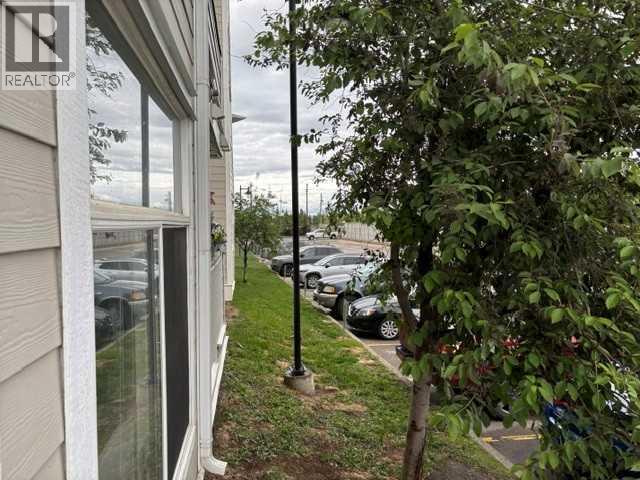 #2113 700 Willowbrook Road NW - 25