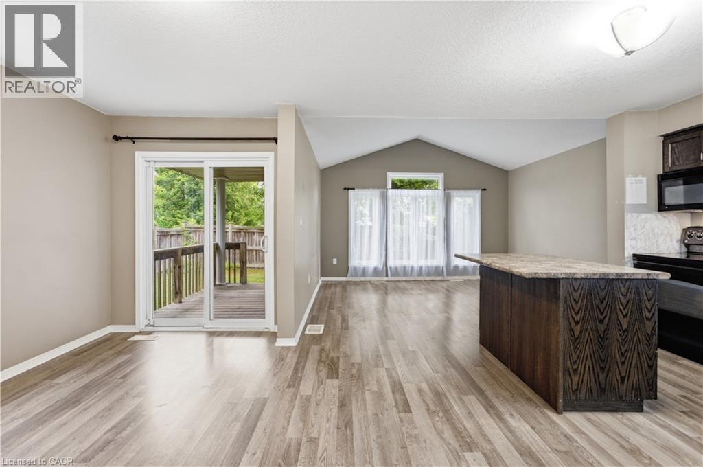 541 WILD IRIS Avenue - Image 8