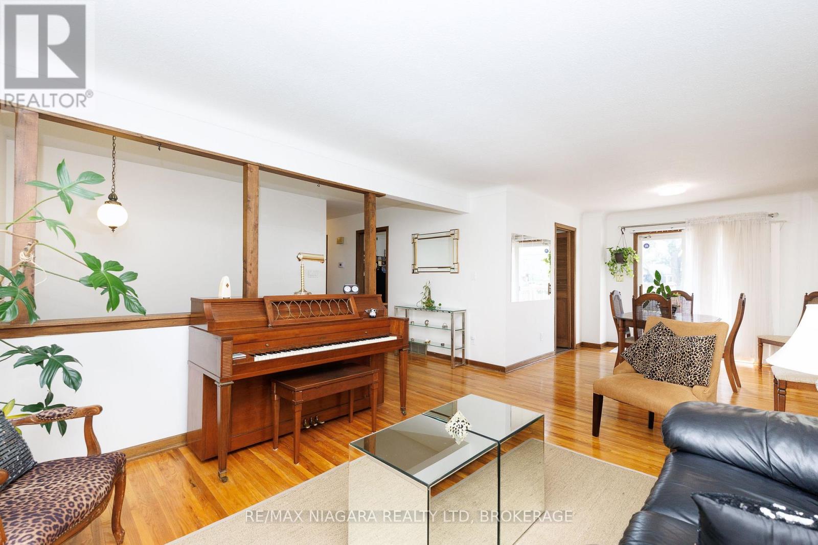 6980 DOLPHIN STREET - 8