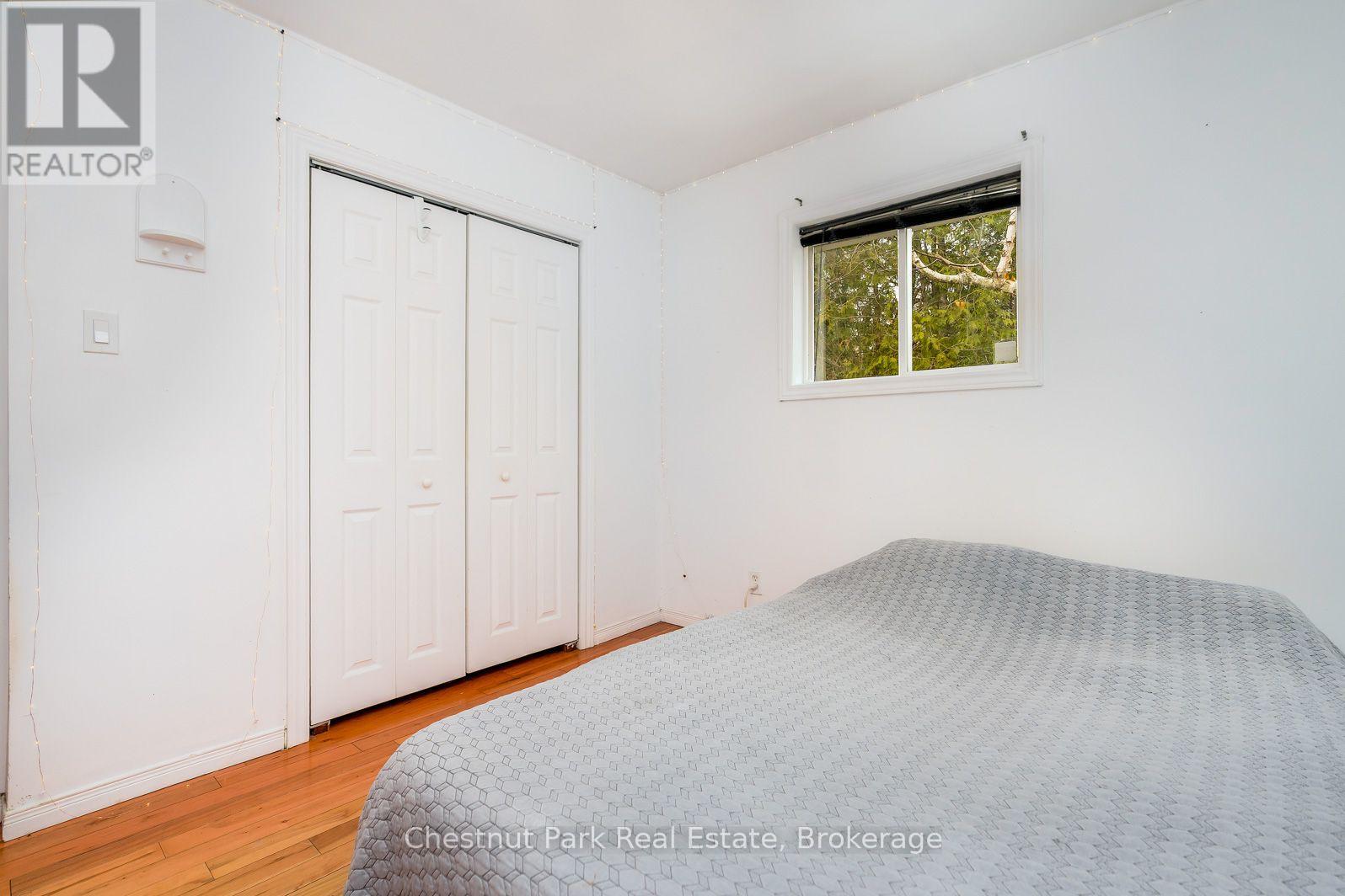 4 PARKSIDE AVENUE - 19