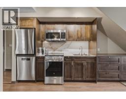 216 4220 Gateway Drive, Whistler, BC V8E0Z7 Photo 9