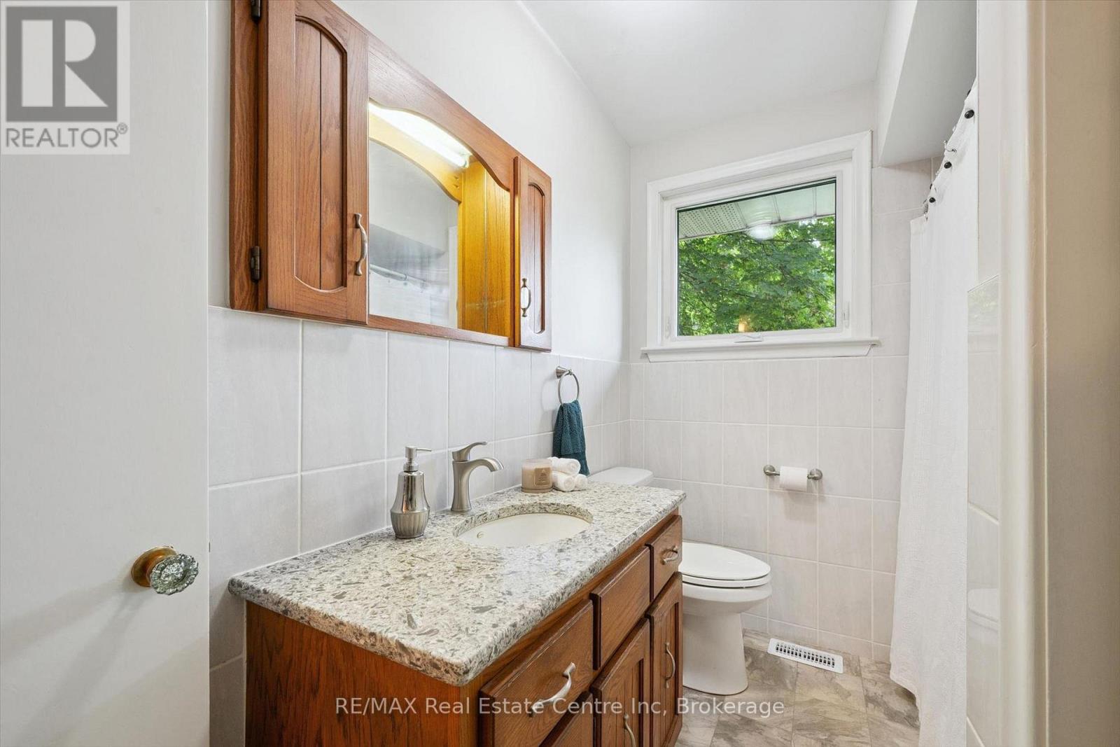 756 ERAMOSA ROAD - Image 13