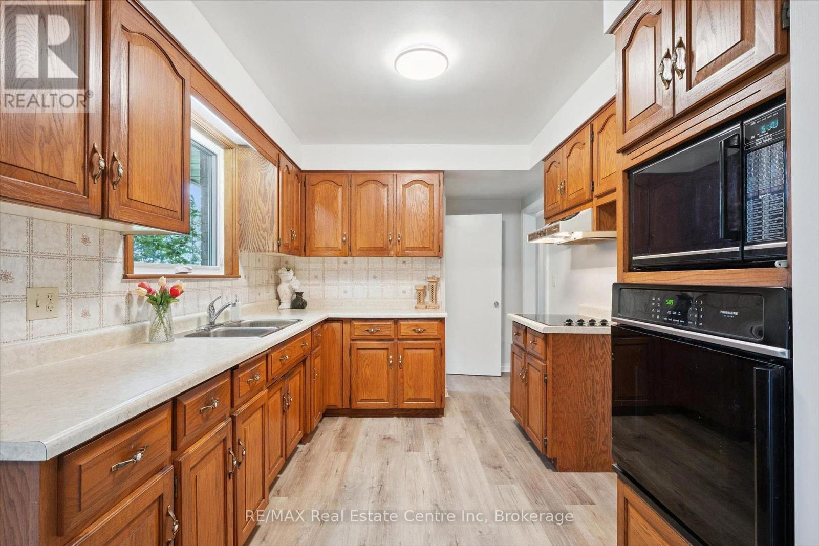 756 ERAMOSA ROAD - Image 9