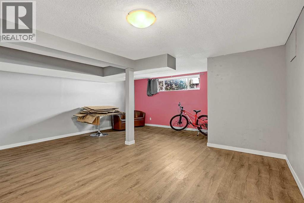 7107 93 Street - Image 17