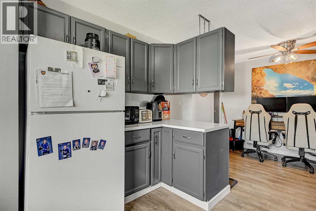 7107 93 Street - Image 8