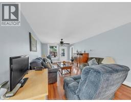 Living room - 489 Mckay Avenue, Windsor, ON N9B1Z7 Photo 11