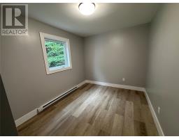 12 Cabot Street thumbnail 10
