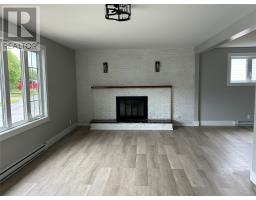12 Cabot Street thumbnail 15