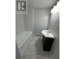 12 Cabot Street thumbnail 23