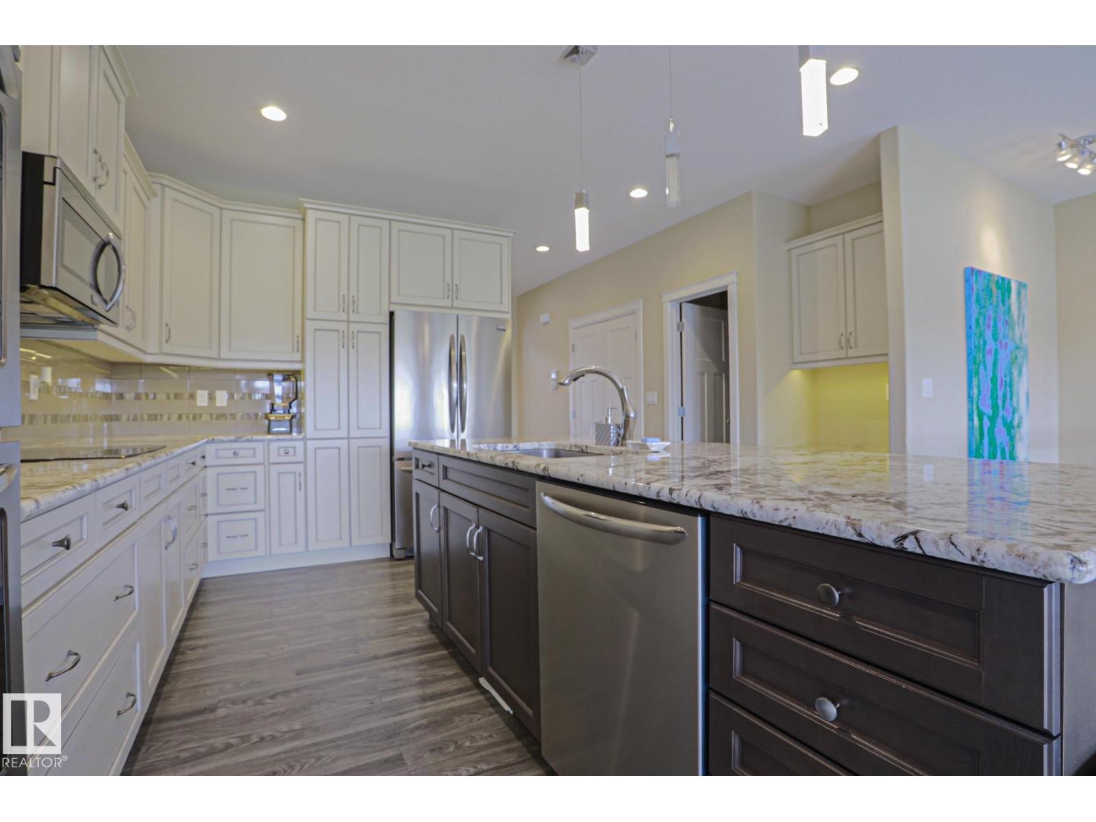 #16 8132 217 ST NW - Image 5