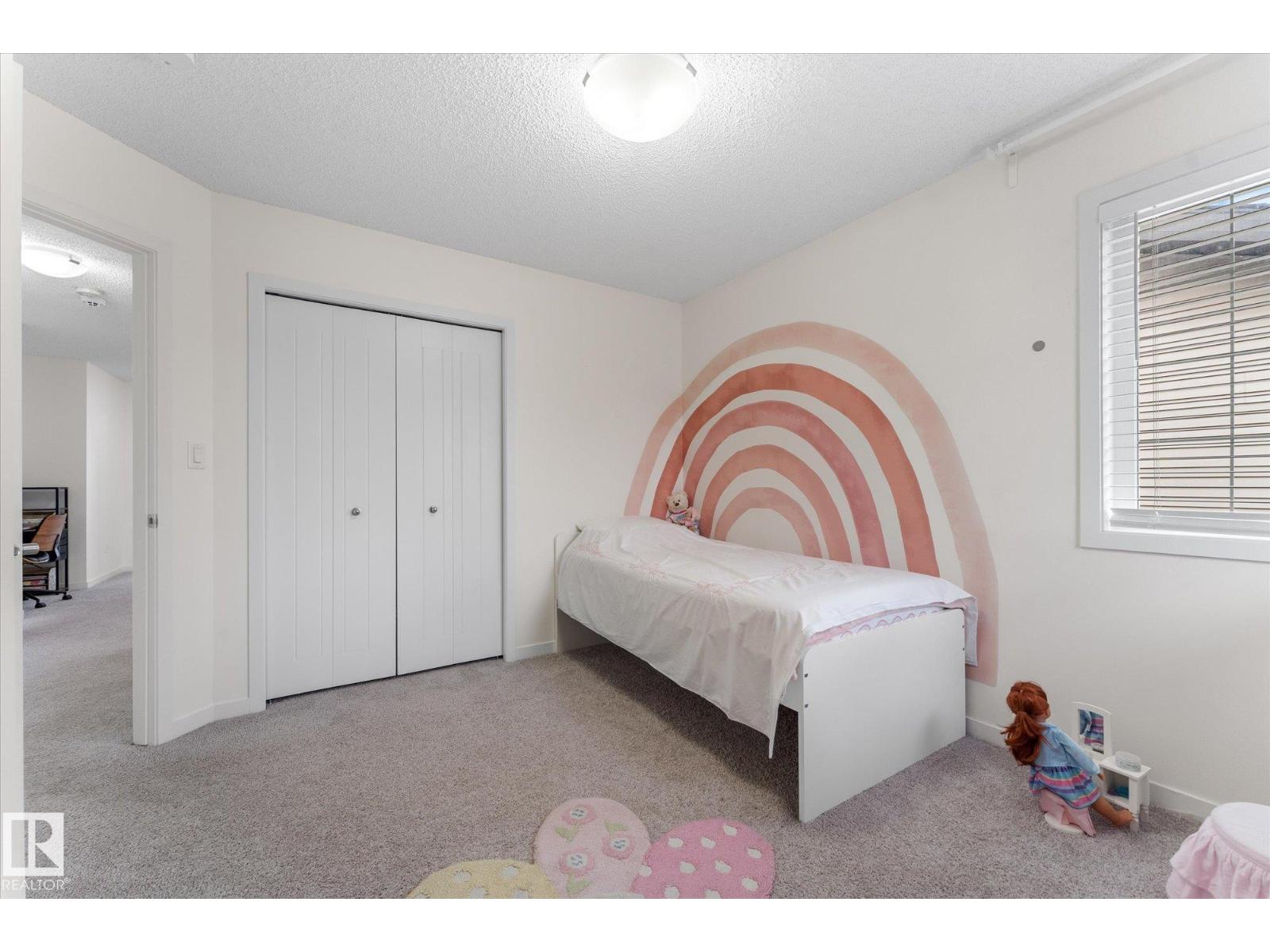 6116 175 AV NW - 32