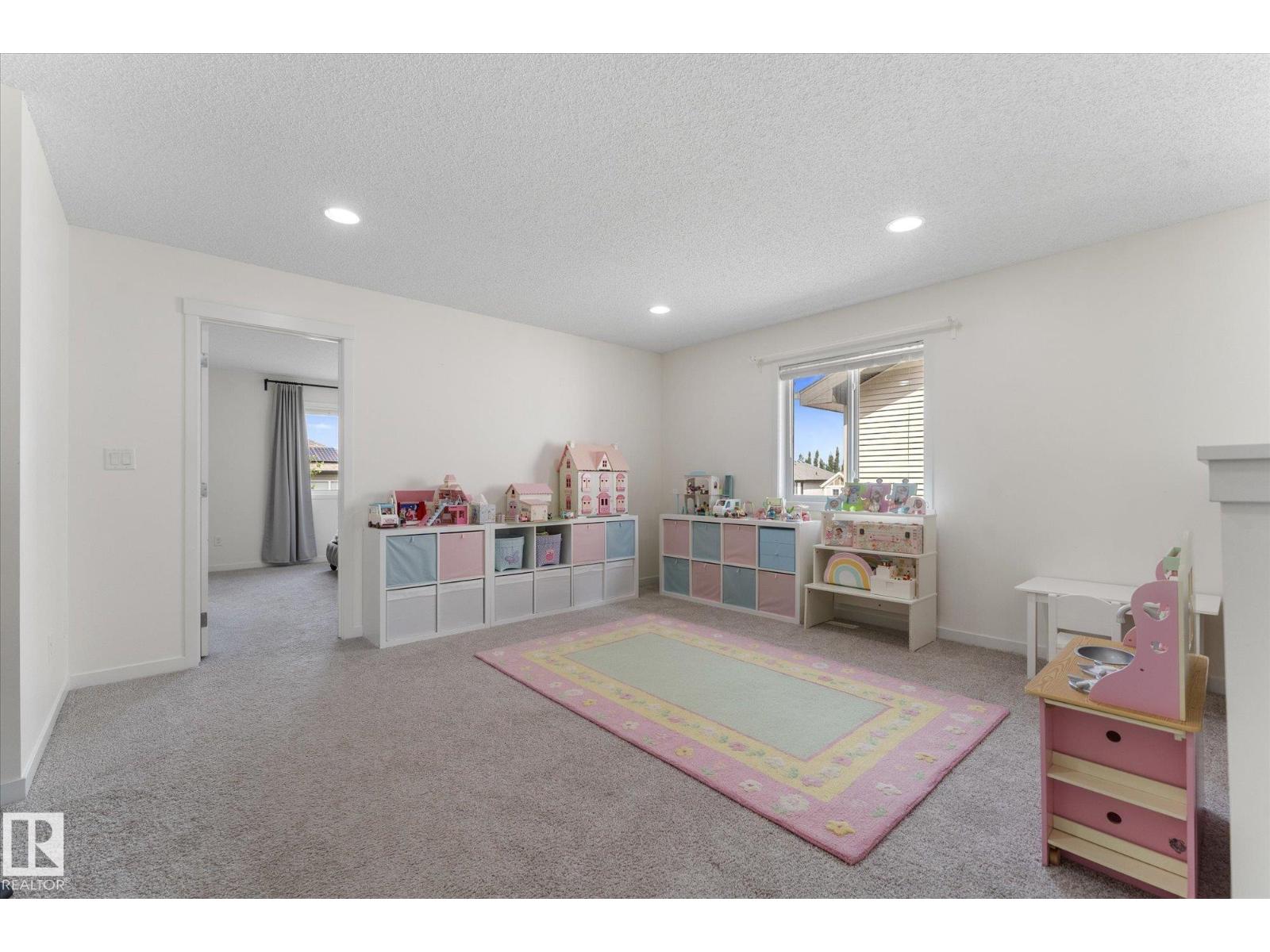 6116 175 AV NW - Image 33