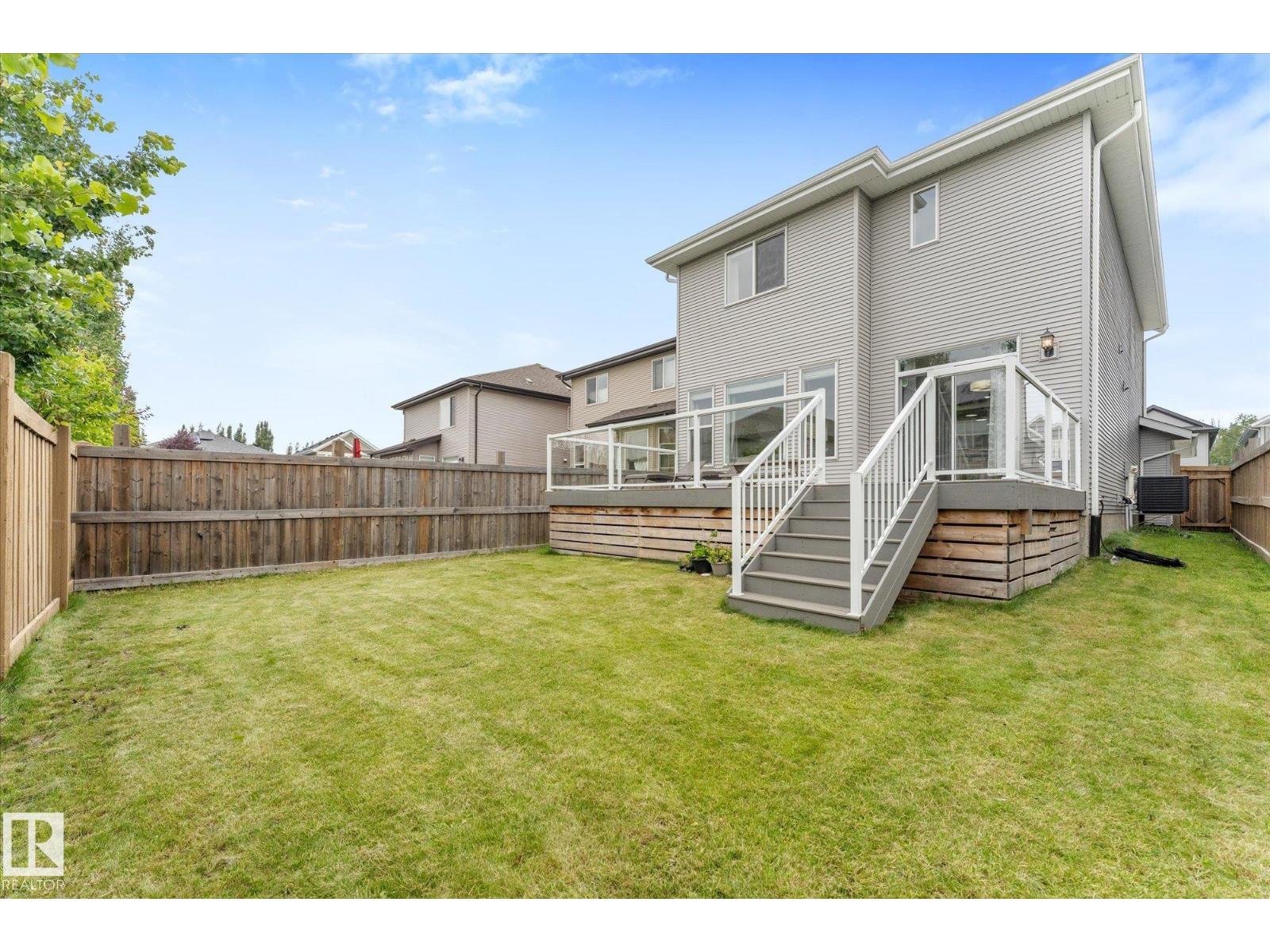 6116 175 AV NW - 44