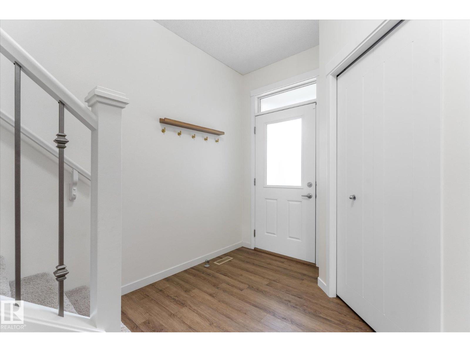 6116 175 AV NW - Image 9
