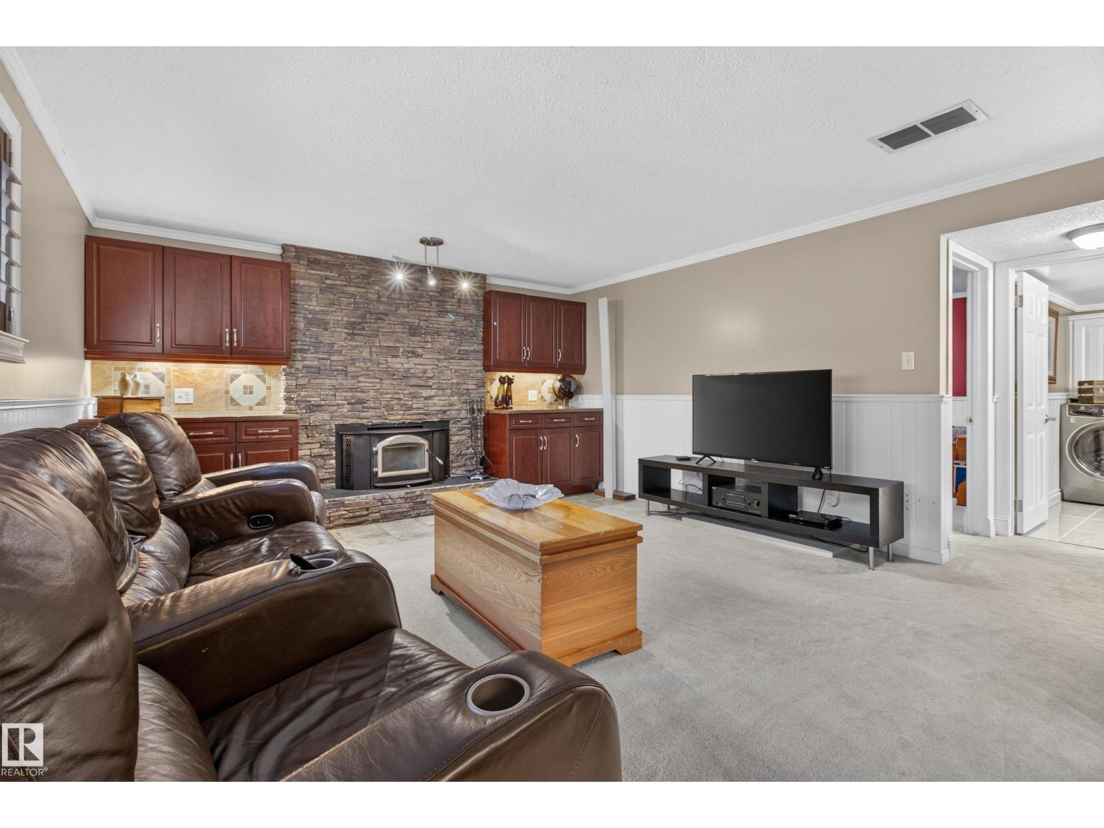 27 HIGHCLIFF RD - Image 38