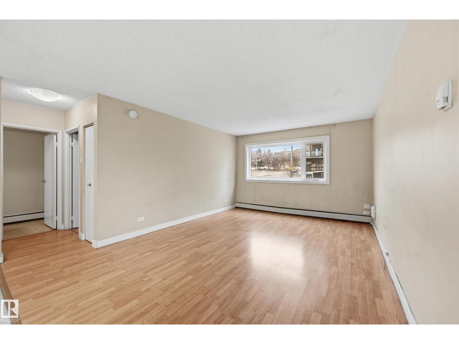#209 9710 105 ST NW - Image 10