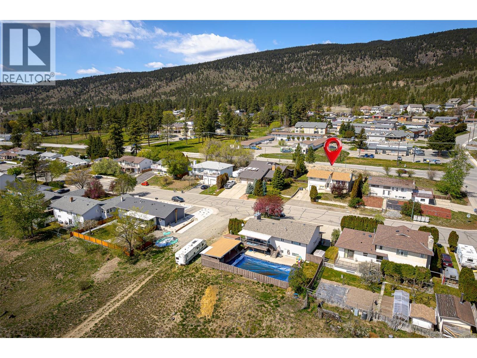 2475 Irvine Avenue - Image 47