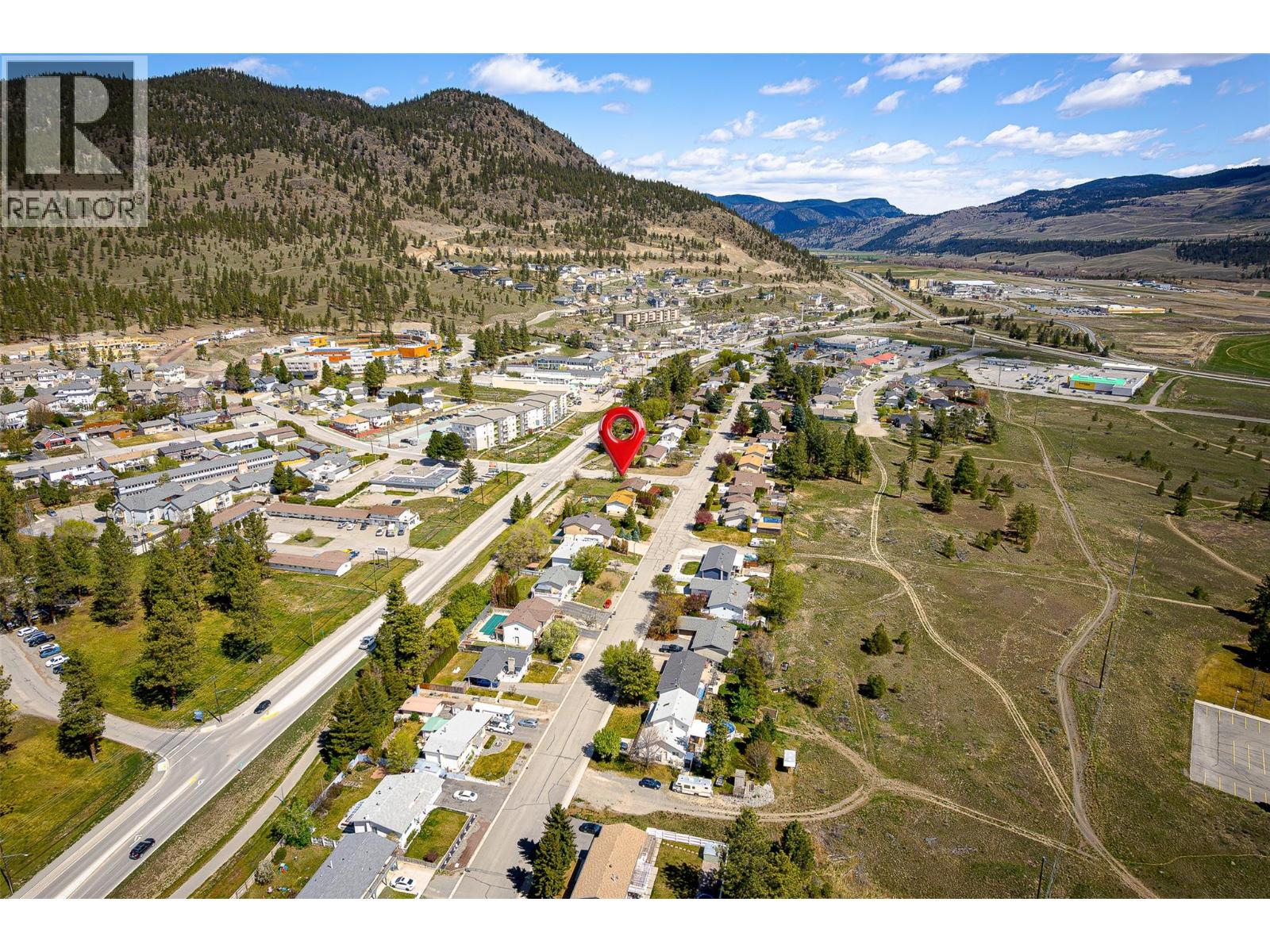 2475 Irvine Avenue - Image 46