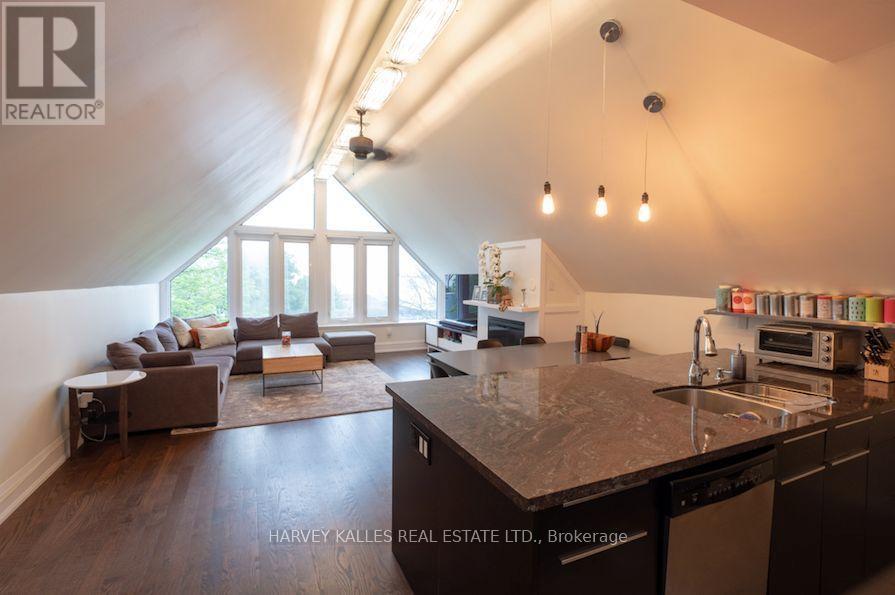 Photo of 1538 King Street