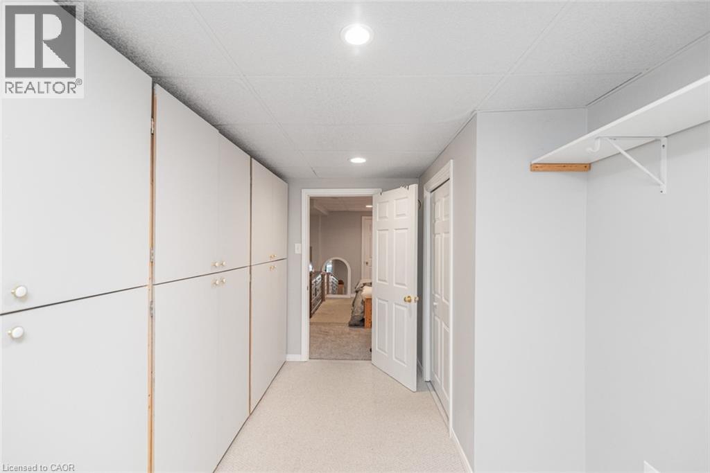 10 RICHVIEW Drive - 38