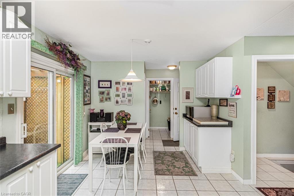 10 RICHVIEW Drive - 40