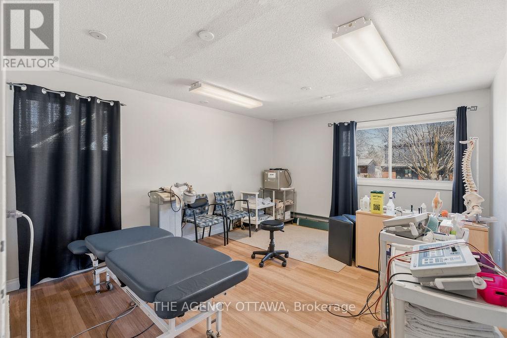 Office for Sale in Ottawa – 1310 WOODWARD AVENUE, Ottawa – MLS# X13087844 - Image 23