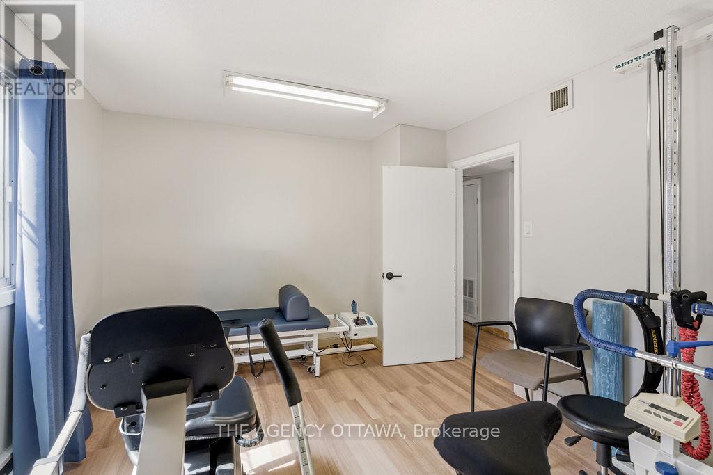 Office for Sale in Ottawa – 1310 WOODWARD AVENUE, Ottawa – MLS# X13087844 - Image 19