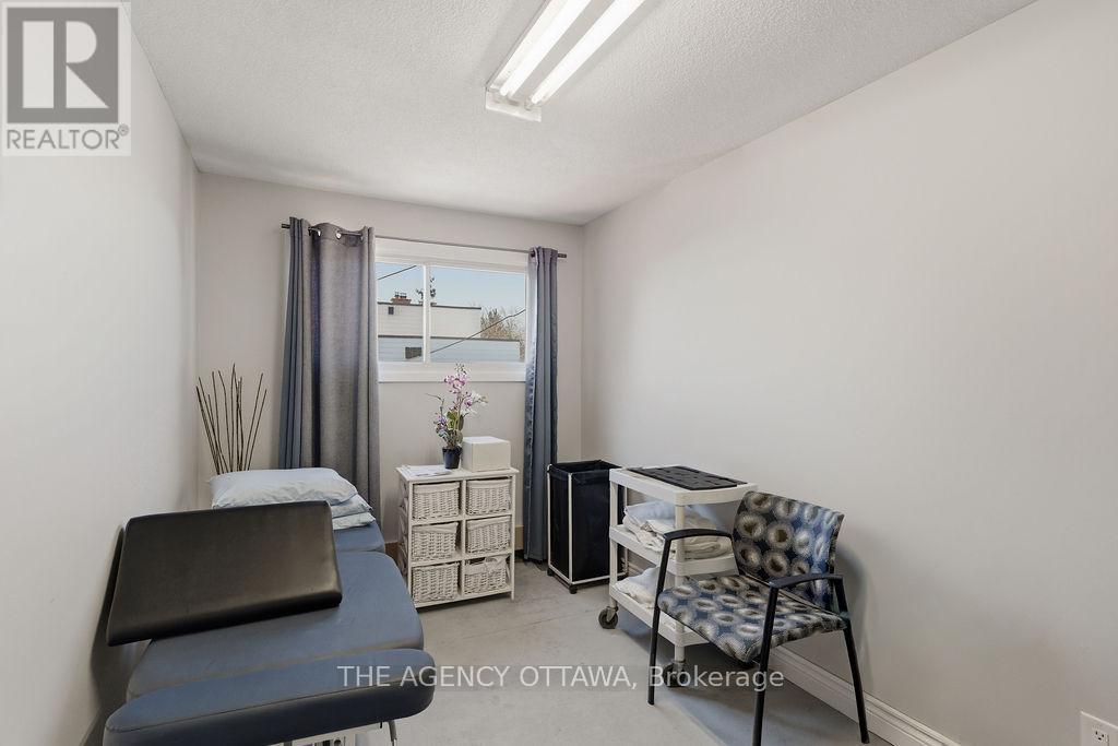 Office for Sale in Ottawa – 1310 WOODWARD AVENUE, Ottawa – MLS# X13087844 - Image 21