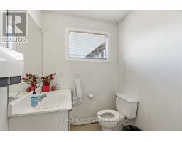 1310 Woodward Avenue, Ottawa, ON K1Z7V8 Photo 14