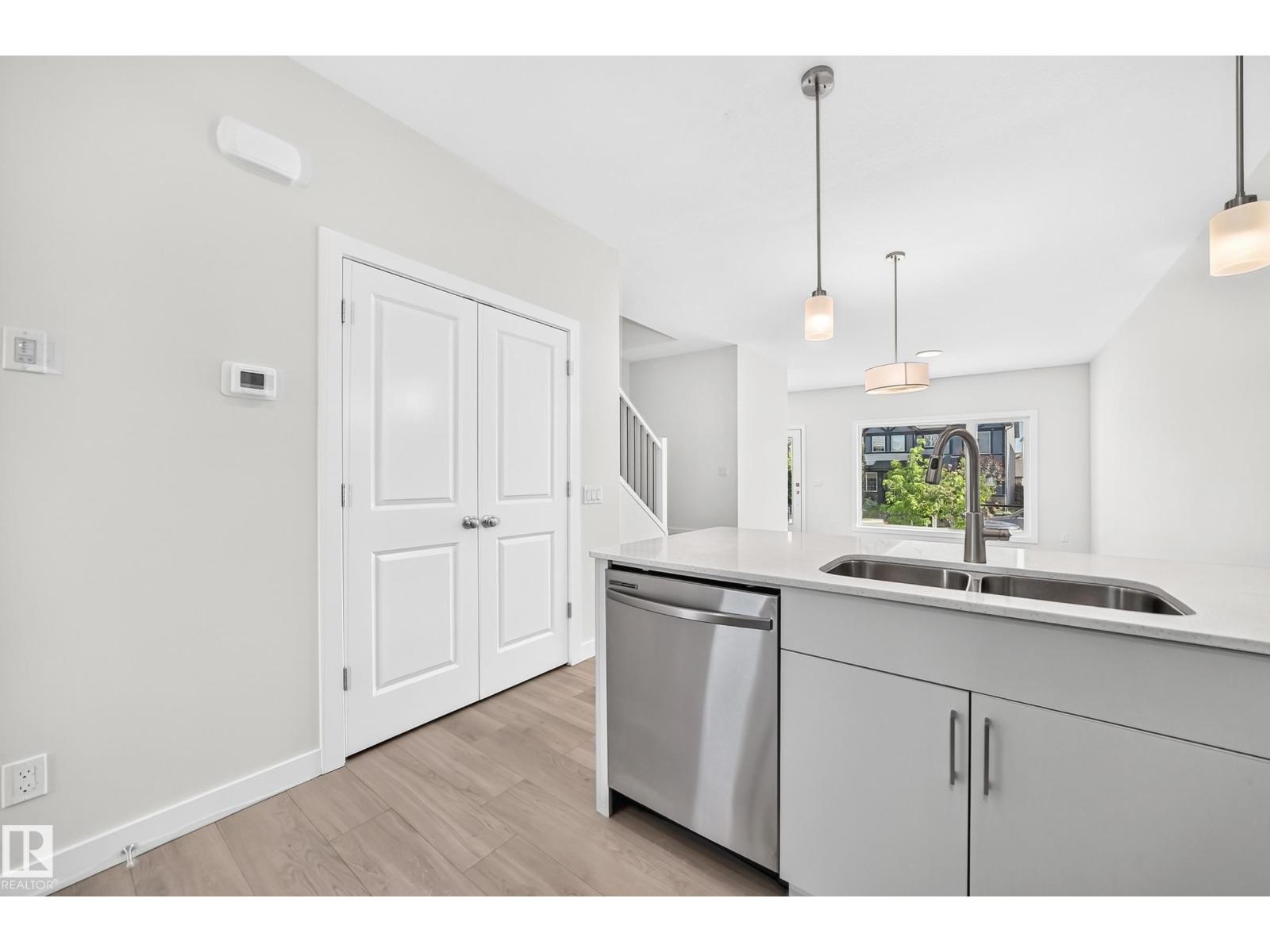 3816 CHRUSTAWKA PL SW - Image 17