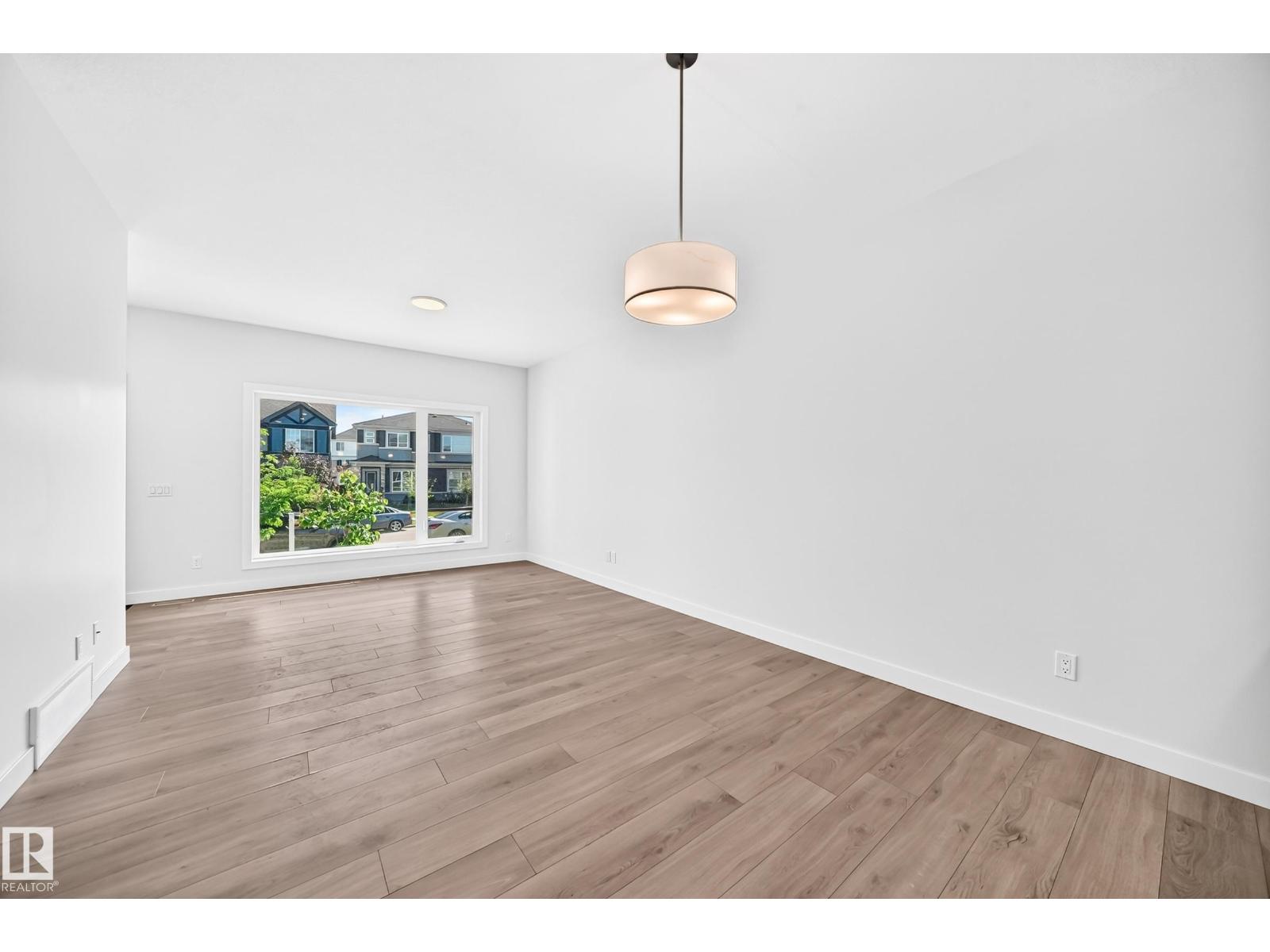 3816 CHRUSTAWKA PL SW - Image 19