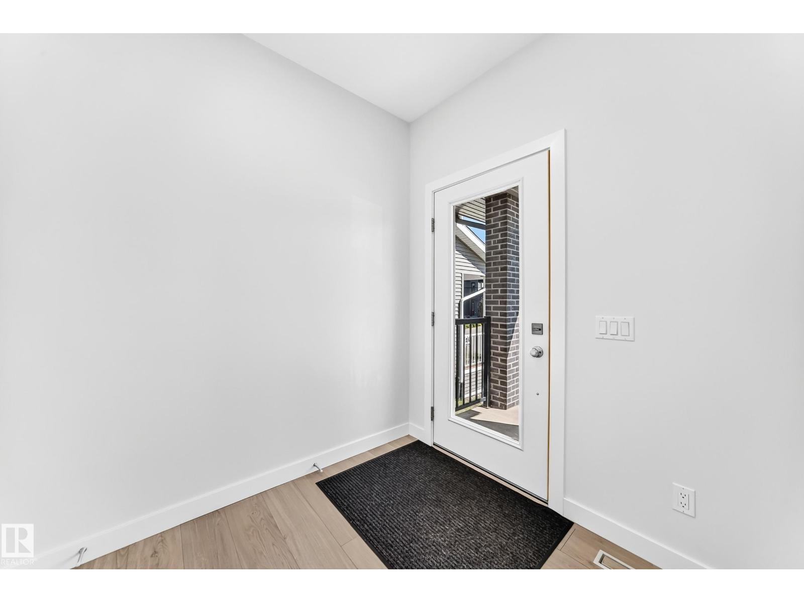 3816 CHRUSTAWKA PL SW - 7