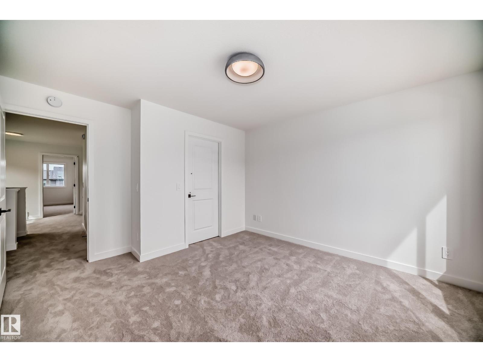 2638 62 ST SW - 23