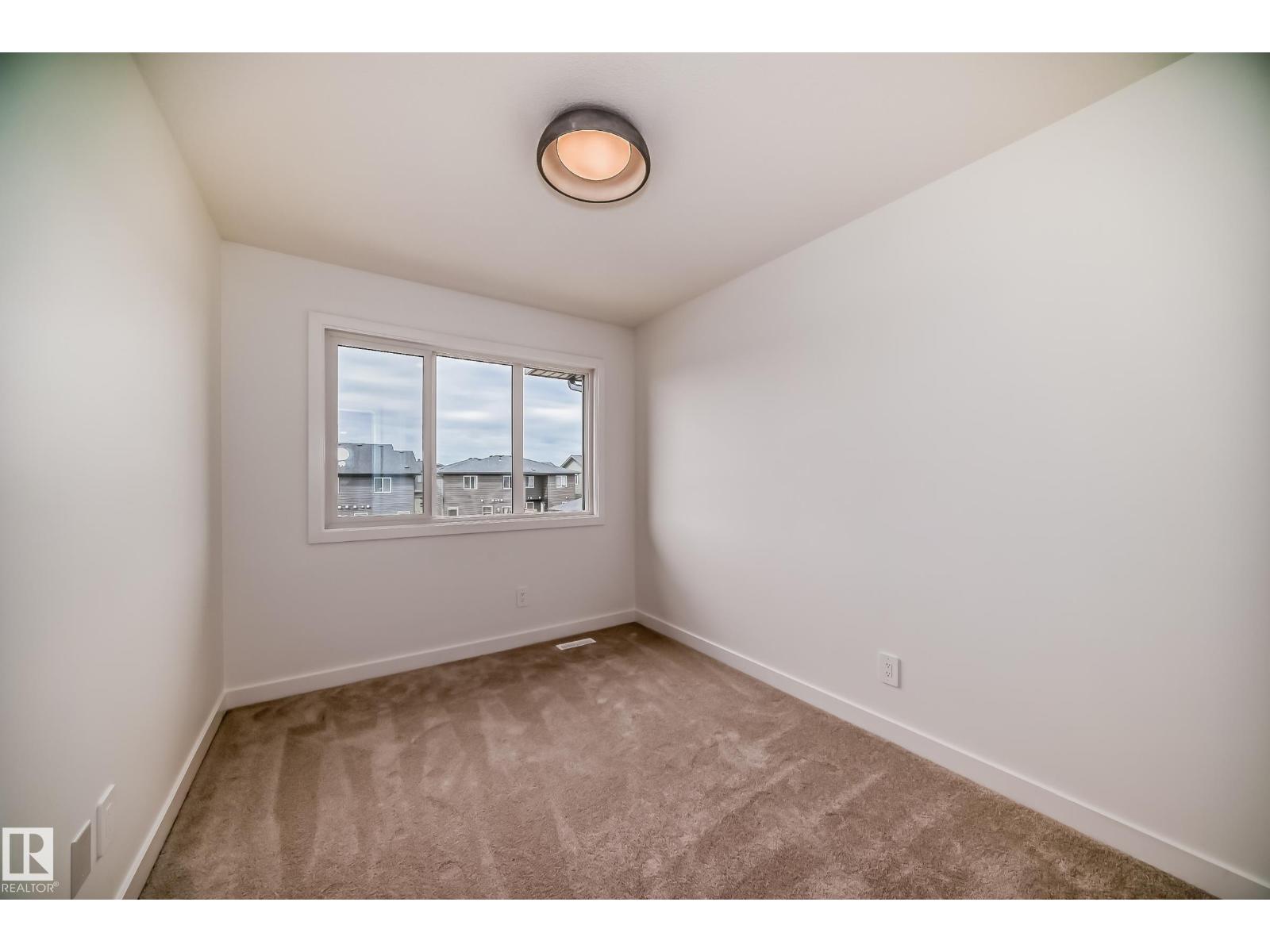 2638 62 ST SW - 31