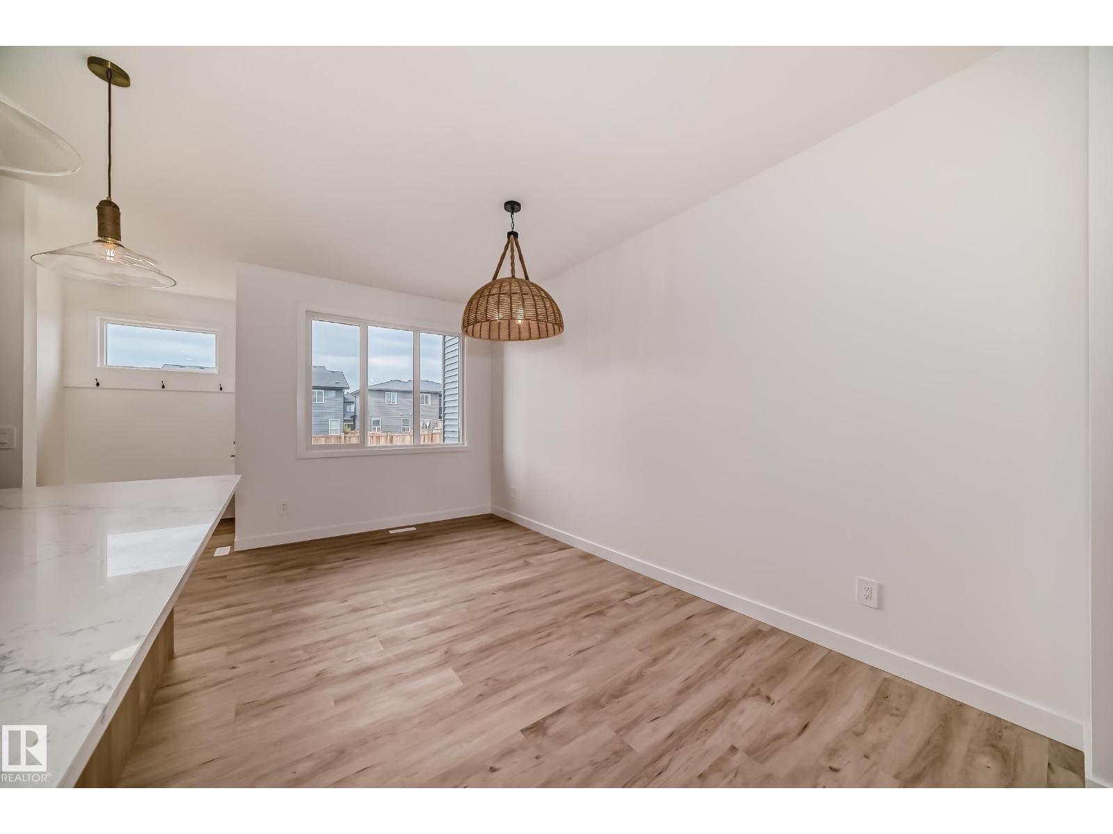 2638 62 ST SW - 6
