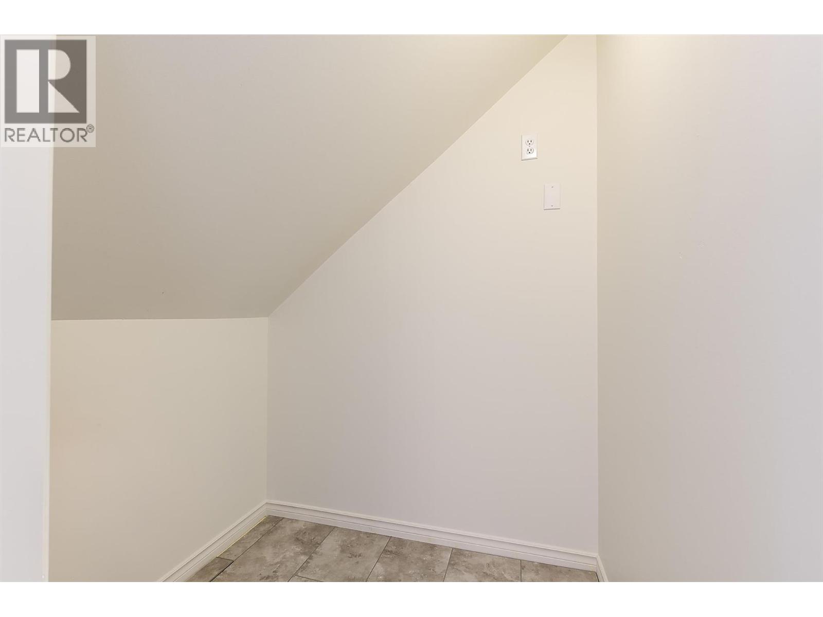 #119 2370 Stillingfleet Road - 35