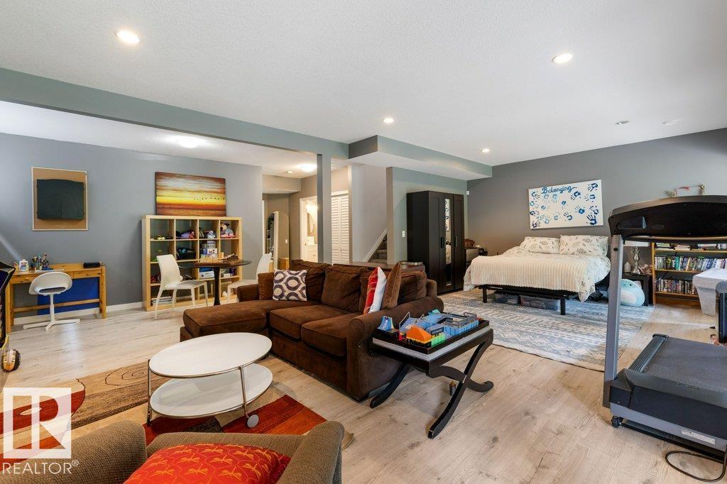 2335 SPARROW CR NW - Image 40