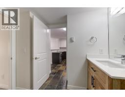 571 Yates Road Unit# 304, Kelowna, BC V1V2V5 Photo 24