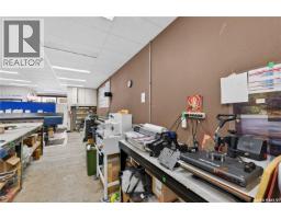 2224 Albert Street, Regina, SK S4P2V2 Photo 7